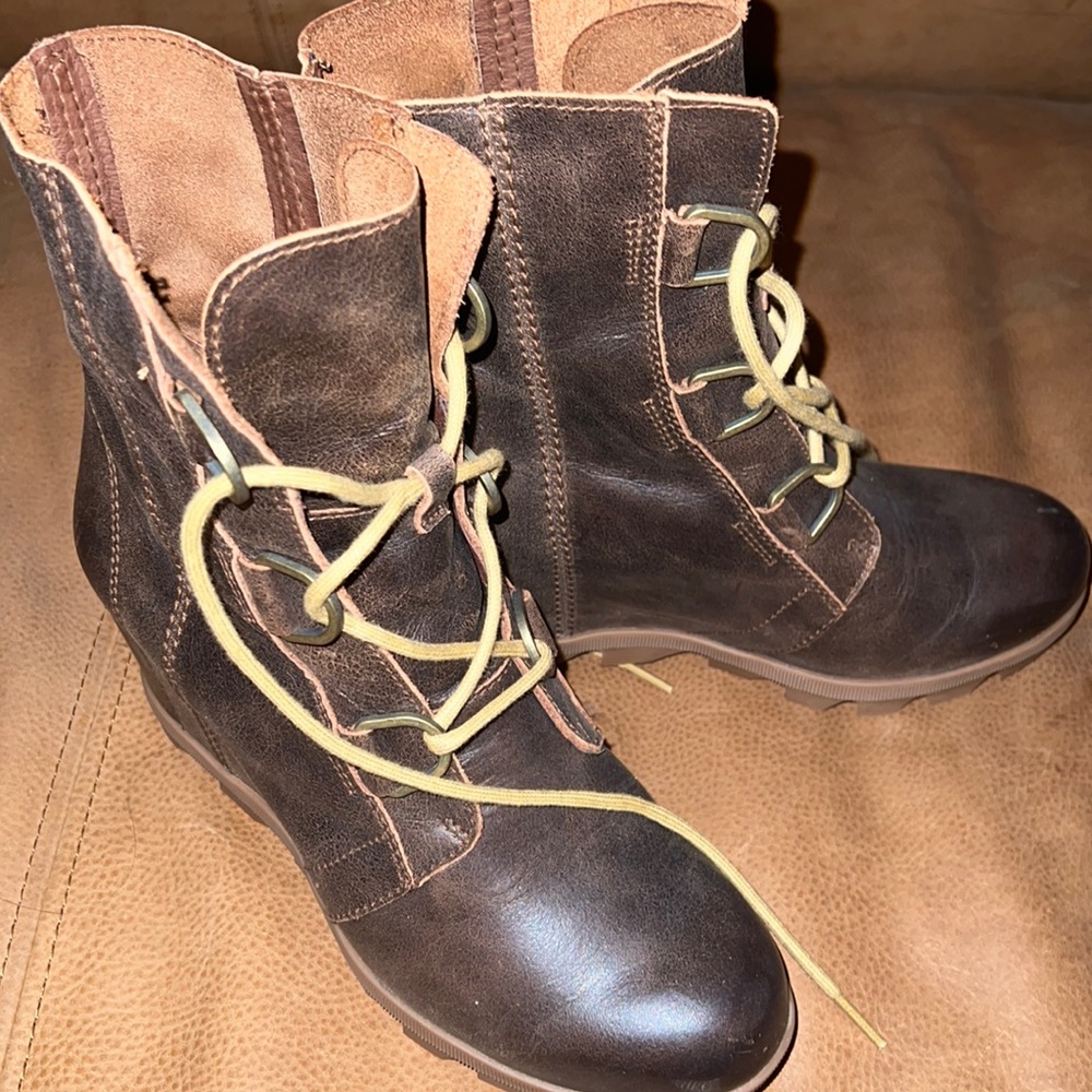 Sorel wedge boots.
